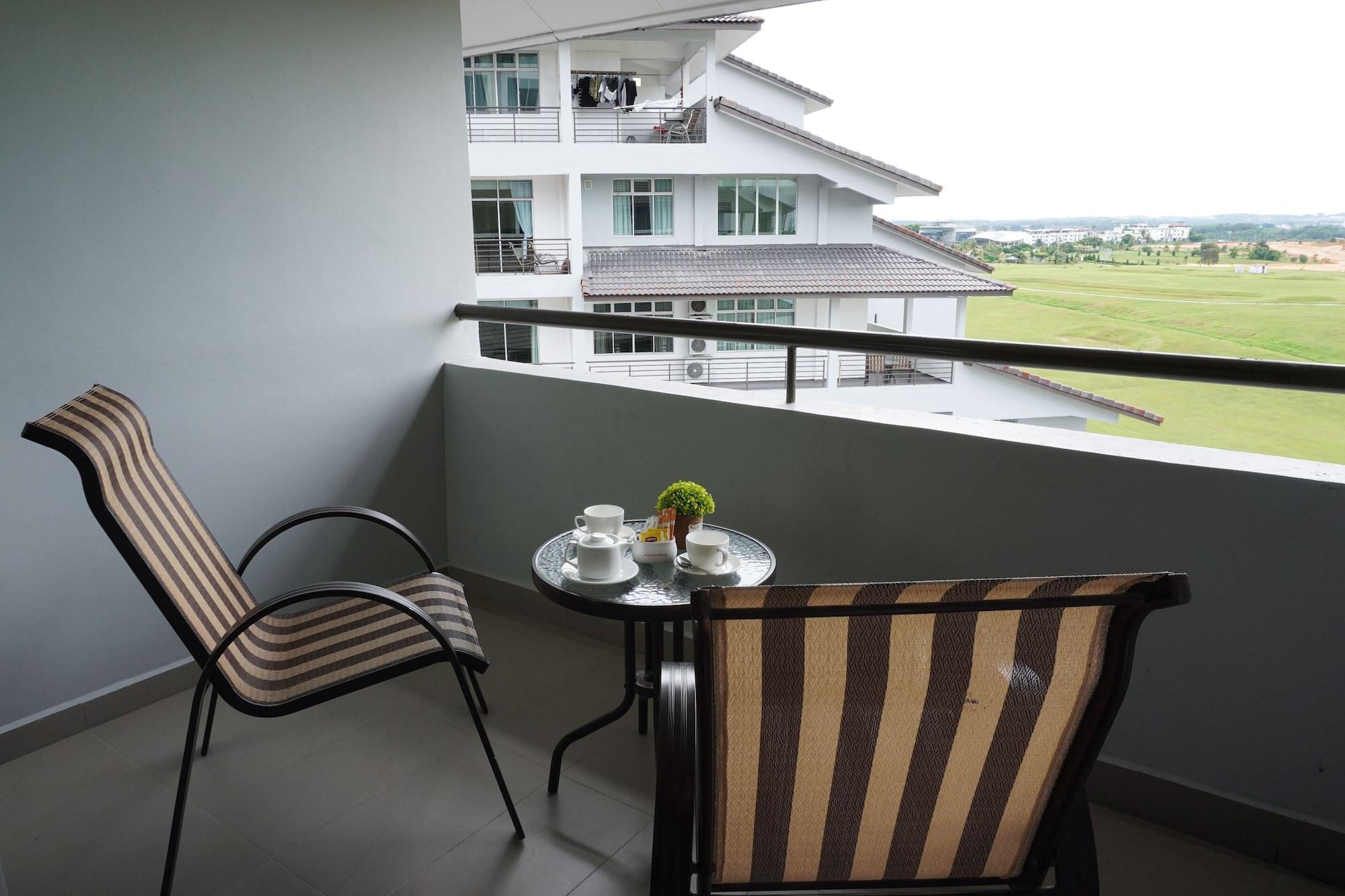 Resort Amansari 4*